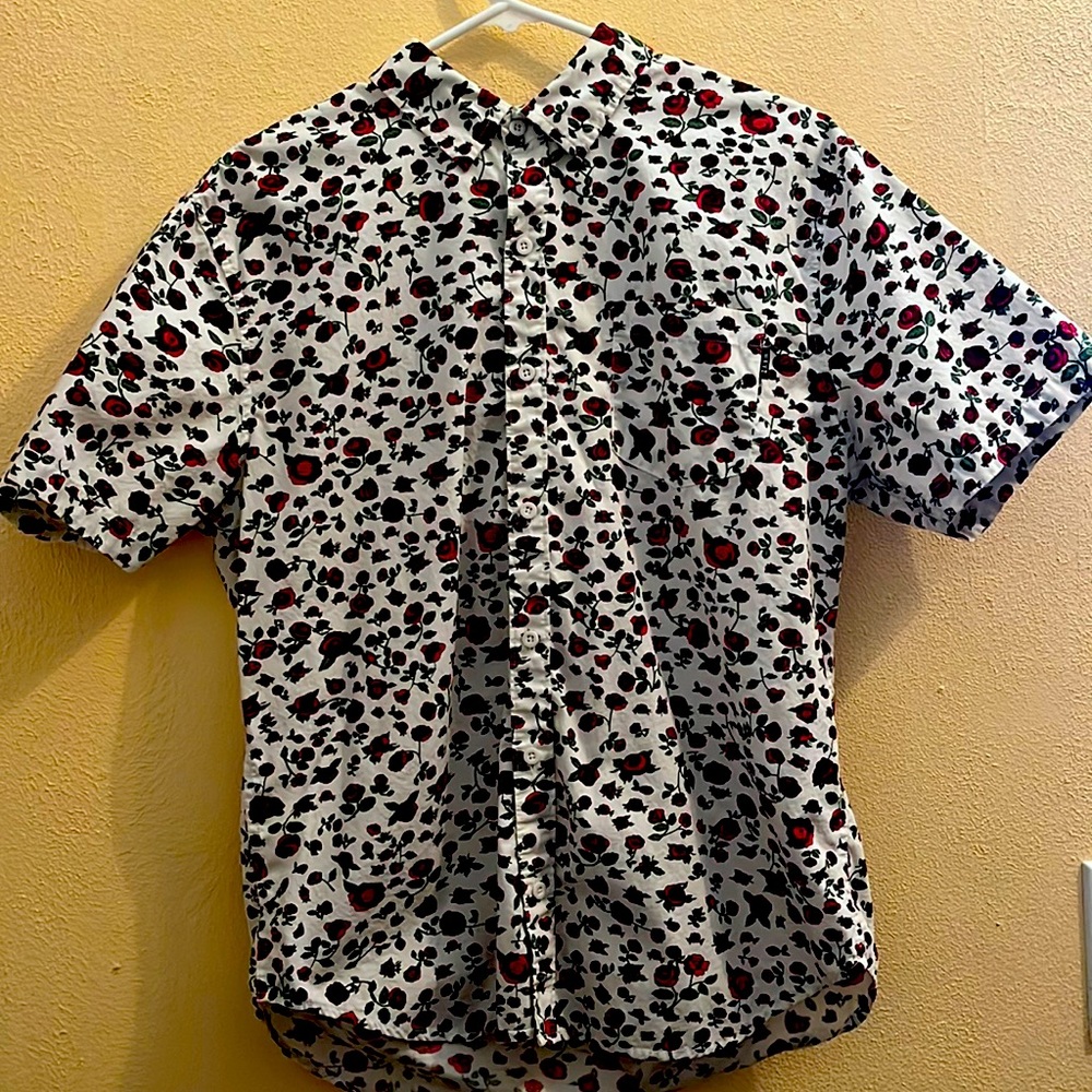 White with rose print collared shirt. short sleeve